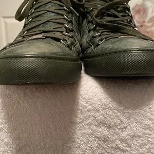 Mens high top BALENCIAGA distressed lambskin leather???? BALENCIAGA Lambskin Crackling Leather Arena Hi Sneakers  main image 3